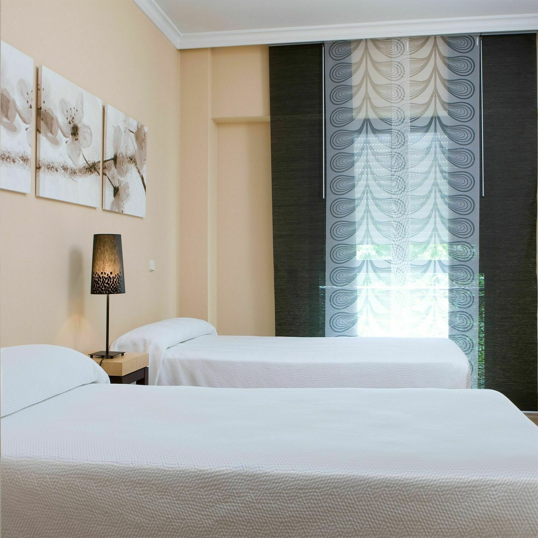Apartamentos Th La Florida マドリード エクステリア 写真